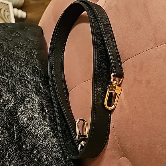 Authentic Louis Vuitton Ponthieu PM Empreinte Leather in Black - Picture 7 of 16